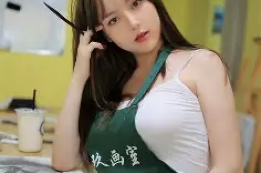 陪玩陪睡算啥？继人体盛宴、舔手指后艺人再曝阴暗面 秦岚被牵