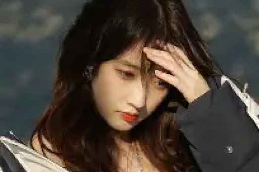 女明星集体“塌房”她们为啥都不装了
